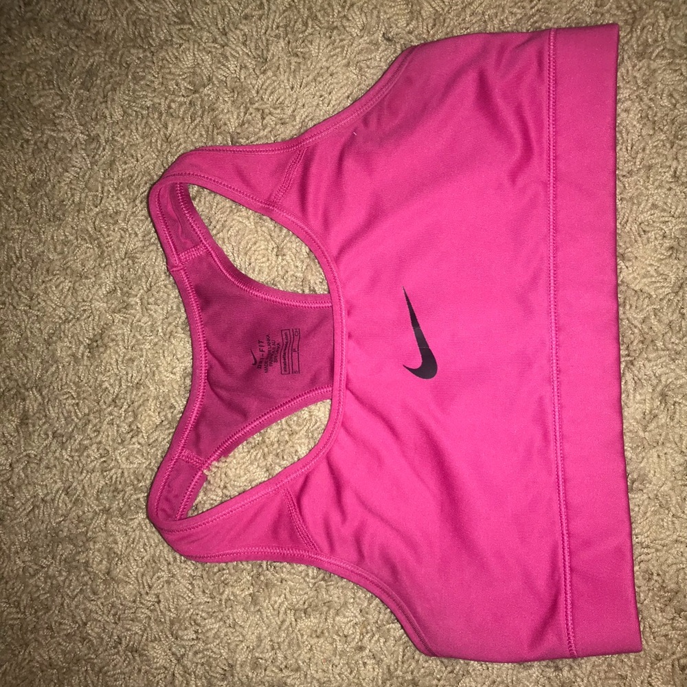 nike sports bra